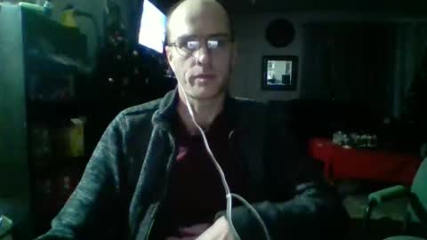 Snapshot of q2phq2ph chatting on November 17, 3:34 am q2phq2ph online show from November 17, 3:34 am