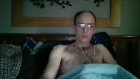 Snapshot of q2phq2ph chatting on January 18, 8:12 pm q2phq2ph online show from January 18, 8:12 pm