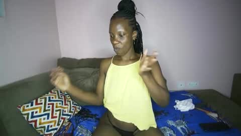 Ivy a little girl full of dreams....be my best online show from January 8, 9:33 am