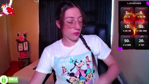 Snapshot of qadesh_boix chatting on October 14, 5:47 pm qadesh_boix online show from October 14, 5:47 pm