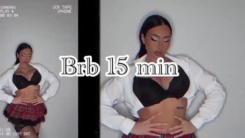 Snapshot of qsstess chatting on February 23, 1:35 am Ana online show from February 23, 1:35 am