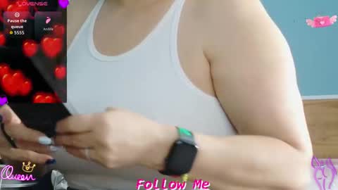 Queen And King online show from March 28, 6:29 pm