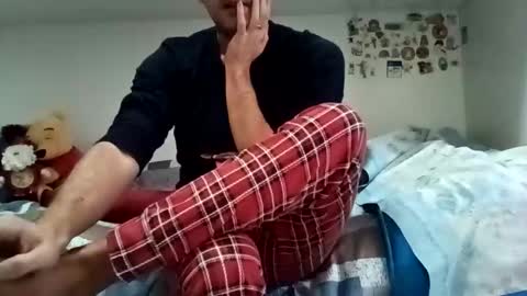 Snapshot of quantosibel chatting on December 20, 8:32 am quantosibel online show from December 20, 8:32 am