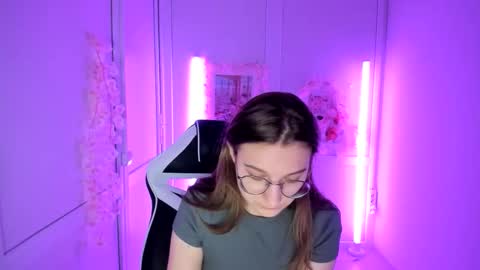 Amelie online show from May 11, 7:58 am