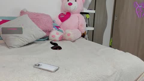  QUEEN ANTONELLA  online show from February 3, 8:08 am