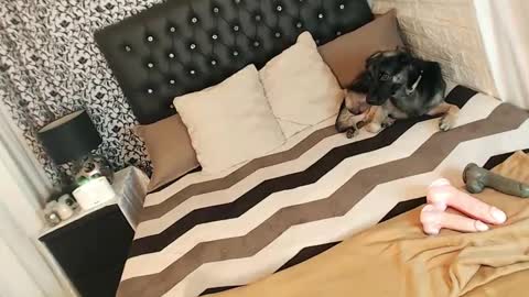 Yeng online show from March 5, 3:29 am