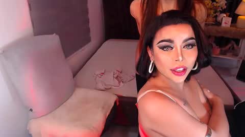 Snapshot of queen_destroyerx chatting on January 4, 8:59 pm MAGDA online show from January 4, 8:59 pm