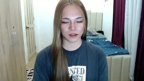 shawny online show from January 12, 1:44 am