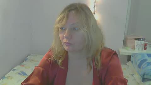 Snapshot of queen_jane8 chatting on December 10, 8:38 pm queen_jane8 online show from December 10, 8:38 pm