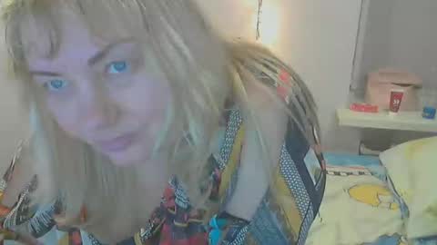 Snapshot of queen_jane8 chatting on January 11, 9:57 pm queen_jane8 online show from January 11, 9:57 pm