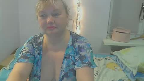 Snapshot of queen_jane8 chatting on February 11, 9:25 pm queen_jane8 online show from February 11, 9:25 pm