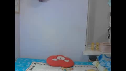 Snapshot of queen_jane8 chatting on October 29, 5:25 pm queen_jane8 online show from October 29, 5:25 pm