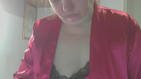 queen_jane8 online show from March 30, 7:04 pm