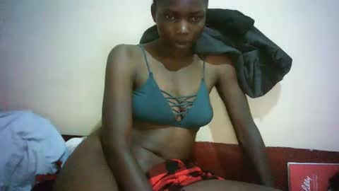 queen_joan online show from February 16, 8:00 pm