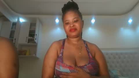 Queen kikih online show from May 11, 3:51 pm