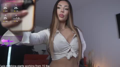 queen_leylla online show from February 14, 6:21 am