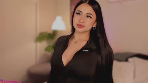 Liana  online show from July 8, 7:02 am