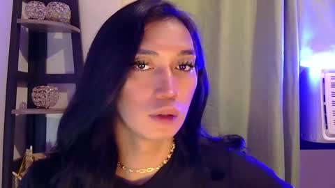 Snapshot of queen_lucifer chatting on February 6, 1:14 pm Queen Lucifer online show from February 6, 1:14 pm