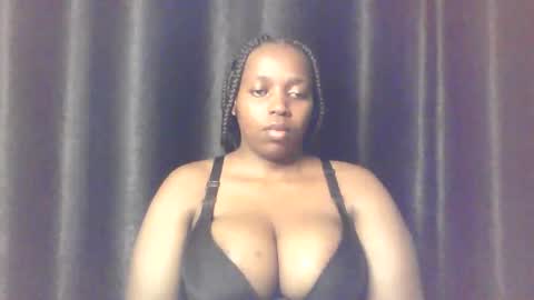 QUEEN online show from February 28, 12:39 pm