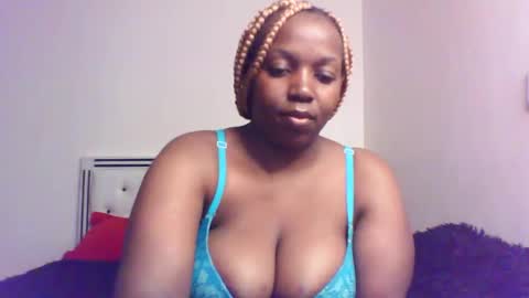 QUEEN online show from April 9, 3:50 am
