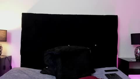 queen_misy online show from May 8, 8:47 pm