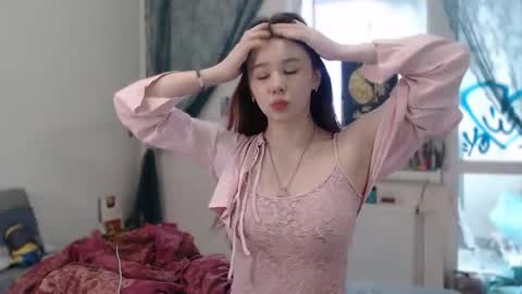 queen_x_joker online show from May 12, 11:40 am