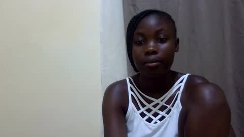 Snapshot of queen_zari1 chatting on June 11, 2:53 am queen_zari1 online show from June 11, 2:53 am