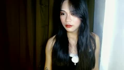 Snapshot of queena10 chatting on February 25, 5:04 pm CALL ME YOUR QUEEN AIVY1 online show from February 25, 5:04 pm