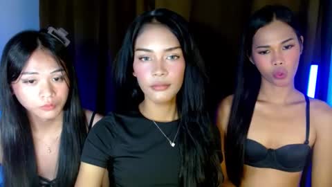 Snapshot of queena10 chatting on March 9, 5:11 am CALL ME YOUR QUEEN AIVY1 online show from March 9, 5:11 am