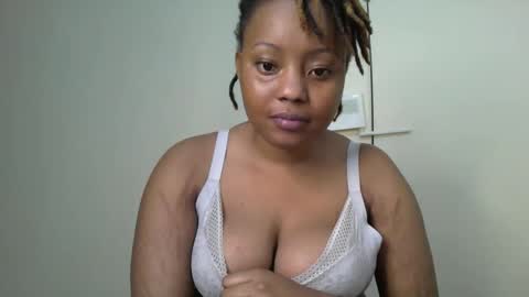 queen online show from November 1, 7:49 pm