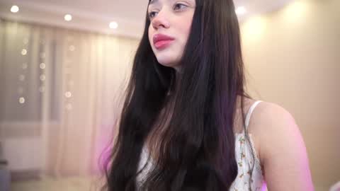 Snapshot of queenelia chatting on January 11, 1:49 pm Nelly INSTA queenelia online show from January 11, 1:49 pm