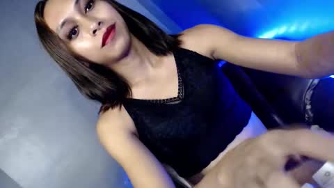 Snapshot of queenfoxylady chatting on September 25, 5:05 pm just call me QUEEN and ill be there online show from September 25, 5:05 pm