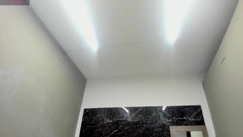 queenie_quinn09 online show from March 12, 3:18 pm