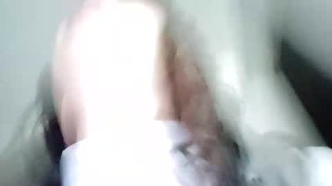 Snapshot of queenjenn__ chatting on October 16, 10:00 pm QUEENJEENN online show from October 16, 10:00 pm