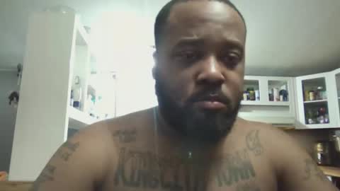 Queen N King Fun Night online show from March 17, 5:11 am