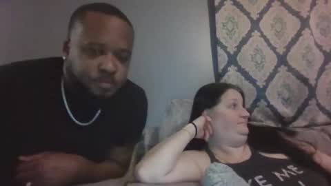 Snapshot of queenking55 chatting on April 6, 6:25 am Queen N King Fun Night online show from April 6, 6:25 am