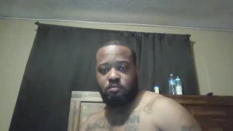 Snapshot of queenking55 chatting on April 17, 6:55 pm Queen N King Fun Night online show from April 17, 6:55 pm