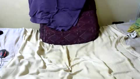 queenlacey_1 online show from February 8, 4:03 am