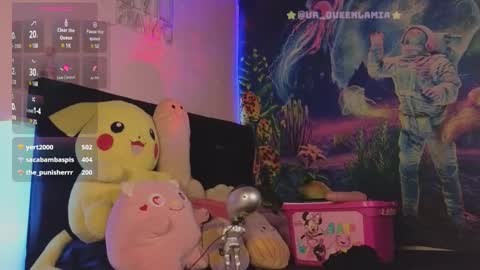 Snapshot of queenlamia chatting on February 5, 7:39 am  Taurus online show from February 5, 7:39 am