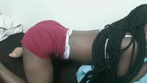 Snapshot of queenlatasha chatting on May 12, 6:49 pm Latasha online show from May 12, 6:49 pm