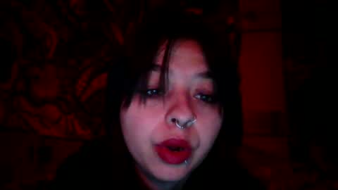 Snapshot of queenmarcy666 chatting on December 6, 8:05 am Marceline VQueen online show from December 6, 8:05 am