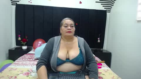 VickyBoobss online show from March 6, 7:43 pm