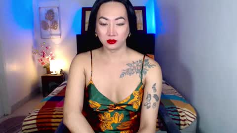 QUEEN online show from March 4, 7:01 pm