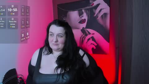 Snapshot of queenofhaze chatting on May 4, 7:54 pm you may simply address Me with Your Grace online show from May 4, 7:54 pm