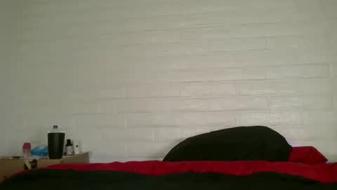 queenofmen33 online show from March 15, 9:54 pm