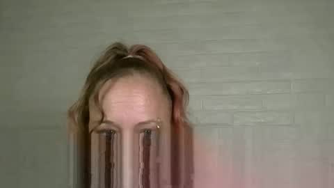 queenofmen33 online show from March 29, 4:40 pm