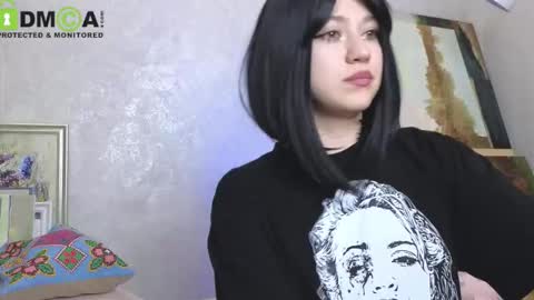 Snapshot of queenofwandss chatting on September 23, 5:49 pm     follow my new insta  online show from September 23, 5:49 pm