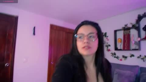 queenrose94 online show from February 14, 12:57 pm