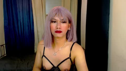 Snapshot of queensabbyvee chatting on February 12, 7:13 am Sabrina online show from February 12, 7:13 am