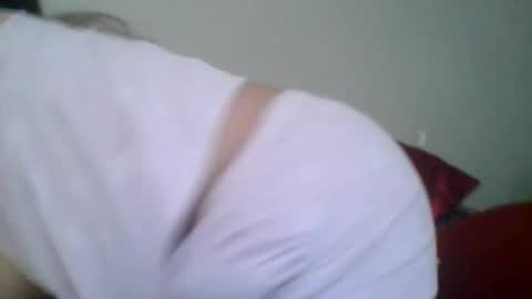 Snapshot of queensecrets chatting on December 21, 11:23 pm queensecrets online show from December 21, 11:23 pm